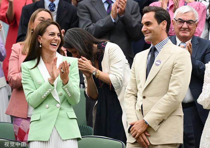 九游体育官网-RNG不断突破！，莎拉波娃连续十场比赛得分超过败北观众掌声雷动(莎拉波娃可以参加温网)