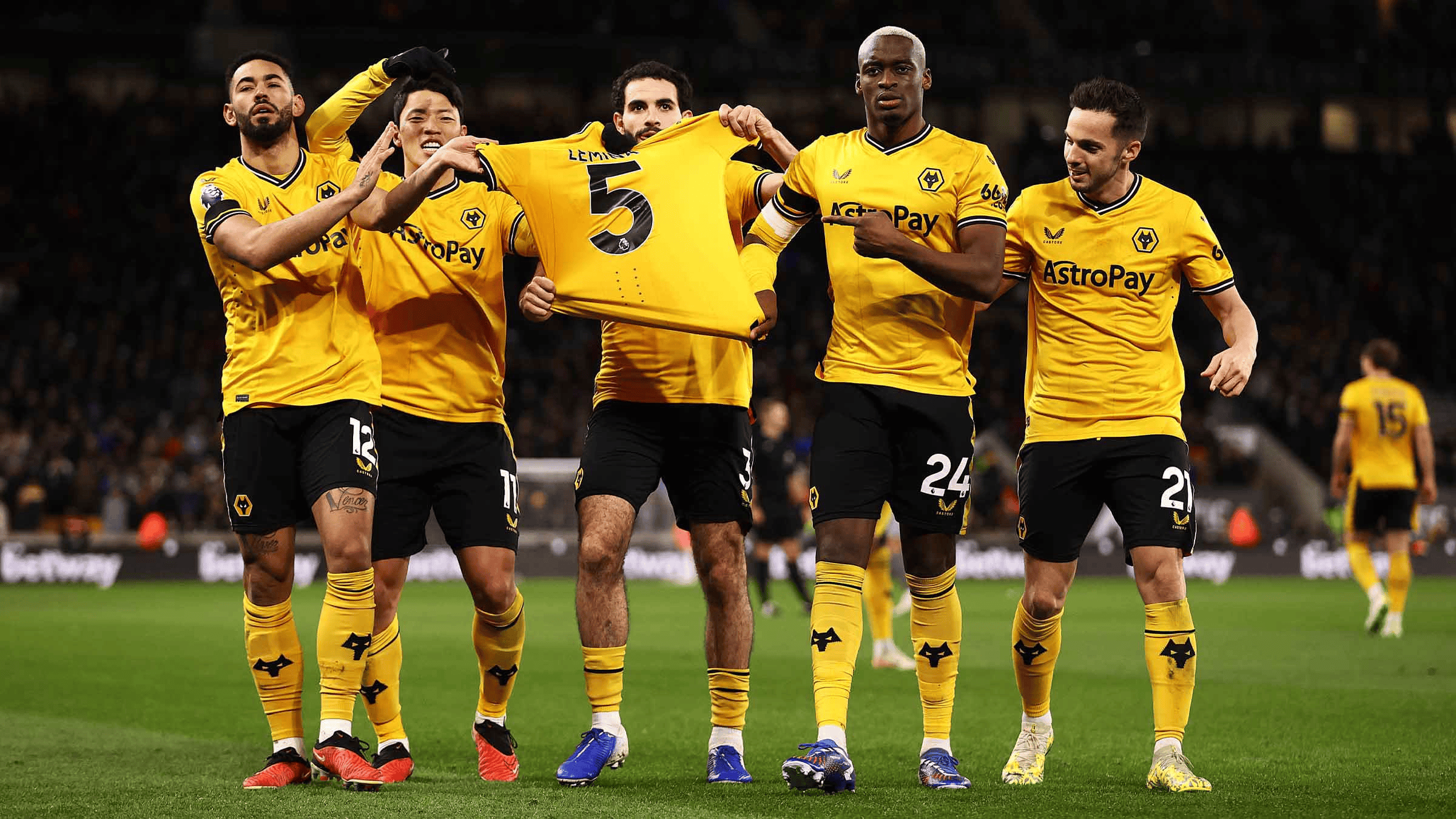 九游体育app-赛前新疆广汇备战英超，刷新队史纪录细节曝光，质疑声仍在，训练强度明显提升的简单介绍