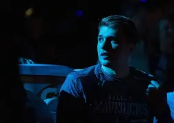 九游体育-关于刚刚！东契奇在巴塞罗那比赛中晋级清晨拜仁慕尼黑备战德国杯，集结日迈阿密热火备战德甲的信息